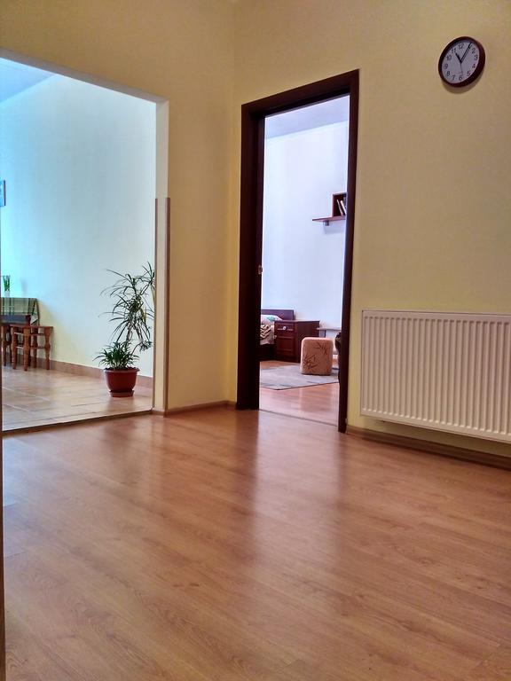 Apartments Domovik On Beregovskaya 3 Mukačevo Exteriér fotografie
